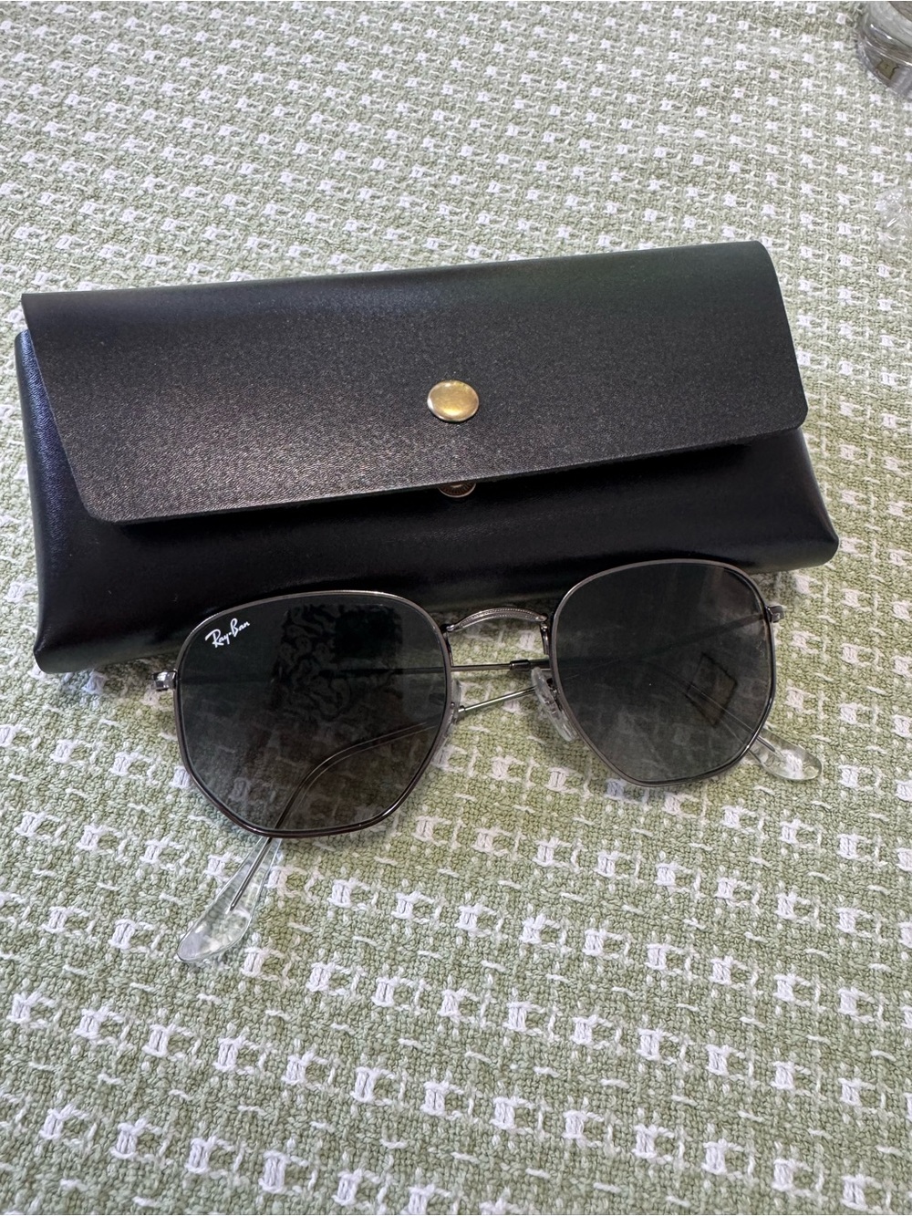 Ray-Ban Black Leather Sunglasses Pouch with Gold Snap